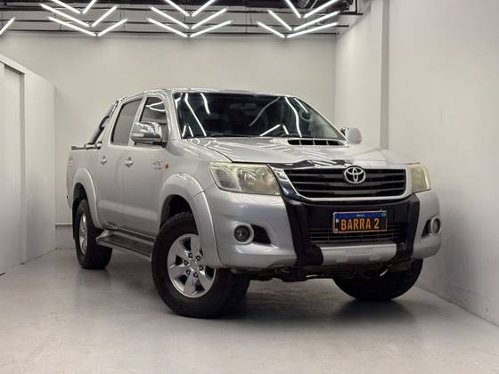 TOYOTA HILUX 3.0 SR 4X4 CD 16V TURBO INTERCOOLER DIESEL 4P MANUAL TOYOTA HILUX 3.0 SR 4X4 CD 16V TURBO INTERCOOLER DIESEL 4P MANUAL